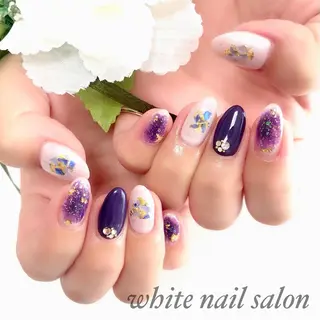 ネイル white nail salonのネイルデザイン