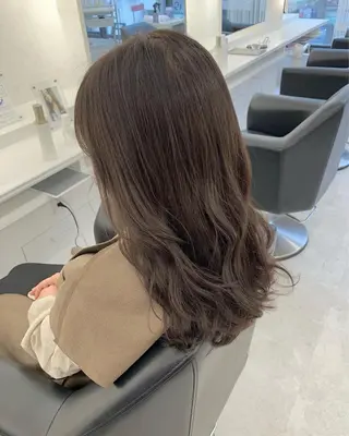 セミロング カラー GOODDAY ヘアサロンのヘアスタイル