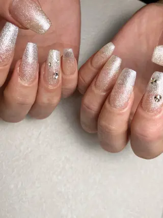 ネイル PEACE minariのネイルデザイン