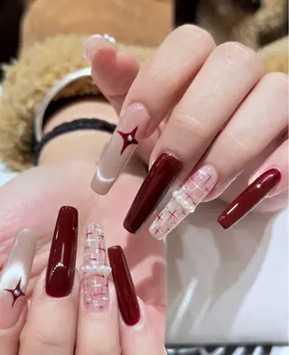 ネイル BEAUTY NAIL SALON所属・beautynail Emiのネイルデザイン