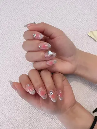 ネイル Ui_Amor (パラジェル)のネイルデザイン