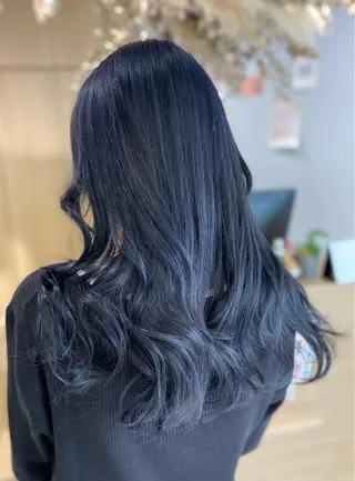 ロング カラー salowin梅田茶屋町suite所属・ハイトーンヘア/ 島崎　タクミのヘアスタイル