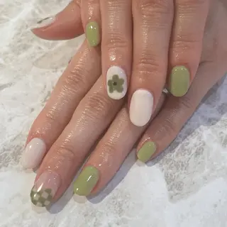 ネイル Nailsalon Julius luna所属・Juliusluna FUZUKIのネイルデザイン