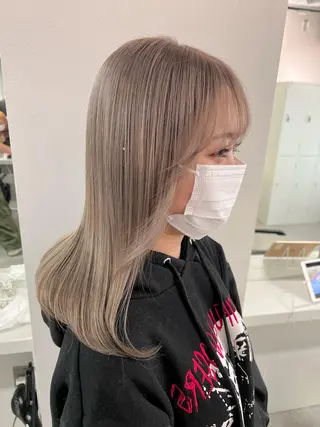 ショート カラー sio.nail&eyebrow salon shimokitazawa2号店所属・nailist mana𖤐´-のネイルデザイン