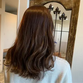 ロング ナガサカ サチのヘアスタイル