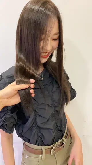 ロング hina☺︎ 髪質改善/ストレートのヘアスタイル