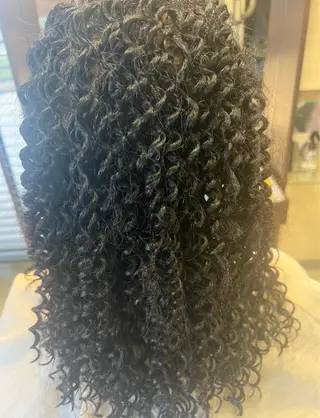 パーマ 南草津美容室デザインスペースアース所属・南草津ヘナカラー＆ ストレート★YUMIのヘアスタイル