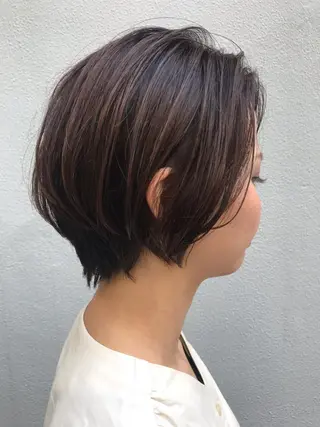 ショート さの あやねのヘアスタイル
