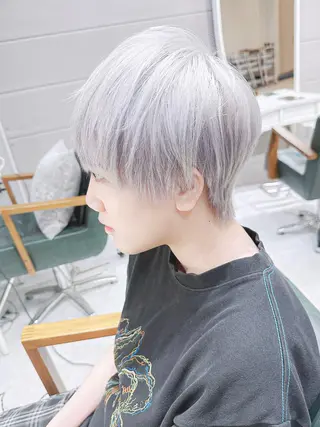 ヘアアレンジ ショート カラー Days 透明感カラーのヘアスタイル
