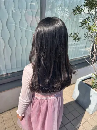 ロング 根本 美咲のヘアスタイル