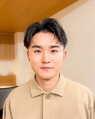 ショート ヘアアレンジ メンズ 【メンズ縮毛矯正】 FILMS  軍司のヘアスタイル