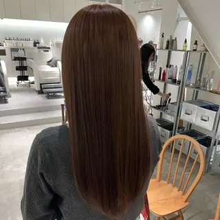 ロング カラー 周東 芽依のヘアスタイル