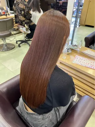 ロング レイヤー／マツエク 💋𝑨𝑵𝑵𝑨のヘアスタイル