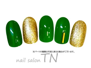 ネイル 矢川 まどかのネイルデザイン