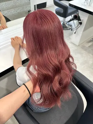 カラー girlな暖色ヘア 🪽🫧ハルナ🎀のヘアスタイル