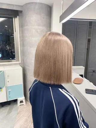 ミディアム ハイトーン特化サロン 🍑momo🍑のヘアスタイル