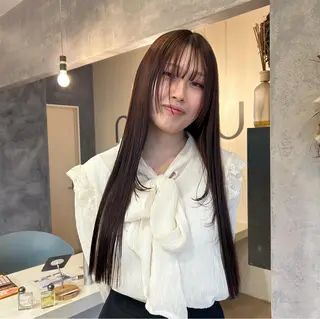 カラー 石田 菜月のヘアスタイル