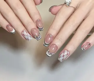 ネイル Miya🎀 nailのネイルデザイン