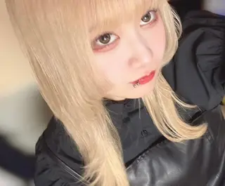 セミロング カラー sunc所属・梅田l大人韓国ヘア レイヤー×艶カラーのヘアスタイル