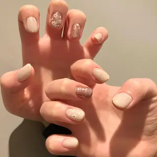 ネイル ウシク ミユキのネイルデザイン