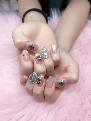 ネイル 💜MIYA nail川崎店のネイルデザイン
