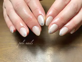 ネイル poli nailsのネイルデザイン