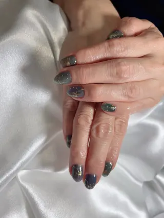 ネイル nail studio Ulu所属・漆崎 茜のネイルデザイン