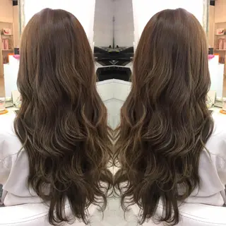セミロング ロング カラー 髪質改善 中川　翔のヘアスタイル