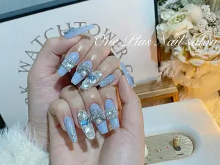 ネイル One Plus Nail Salonのネイルデザイン