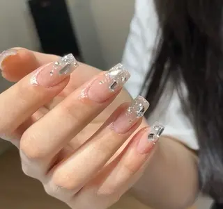 ネイル u1salon所属・ゆい ユイのネイルデザイン