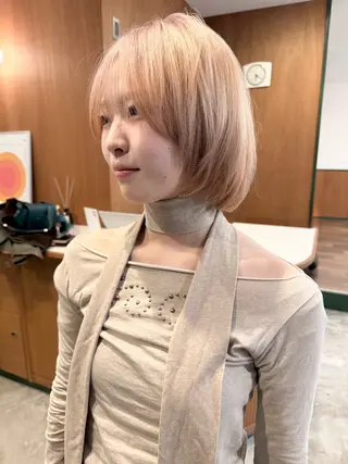 ショート 【レイヤー/透明感 カラー】Rionのヘアスタイル