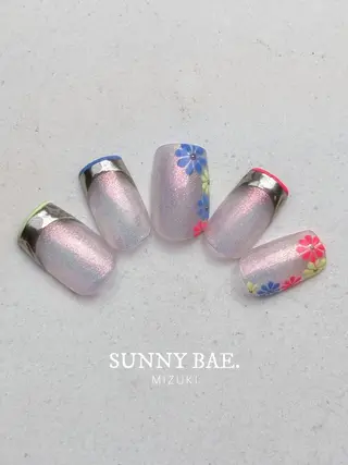 ネイル SUNNY BAE. 🌼MIZUKIのネイルデザイン