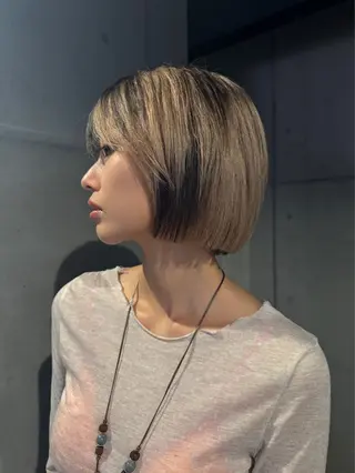 ショート カラー だいち/ハイトーン/ デザインカラーのヘアスタイル