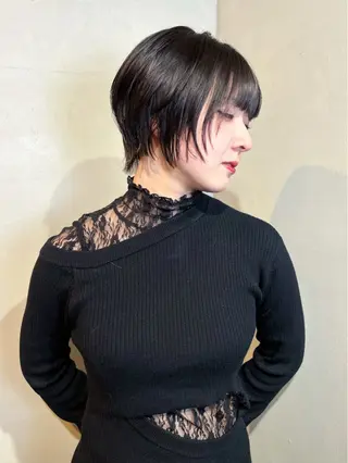 ショート Aya/四条烏丸/ インナーカラーのヘアスタイル