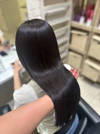 ロング 🖤KURUMI🖤 潤艶・髪質改善のヘアスタイル