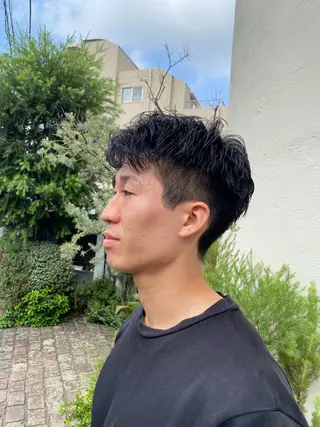 メンズ atelier doux dimanche（アトリエ・ドゥー・ディマンシュ）所属・Fukamiレイヤー 透明感カラーのヘアスタイル