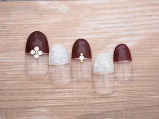 ネイル Laule'a Jr 🎀ネイリスト🌼のネイルデザイン