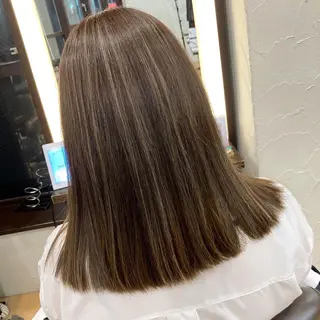ミディアム lien ヒジリのヘアスタイル