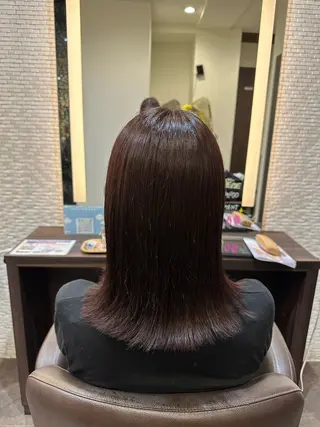 ミディアム FLOAT RITA所属・FLOAT RITA nanakoのヘアスタイル