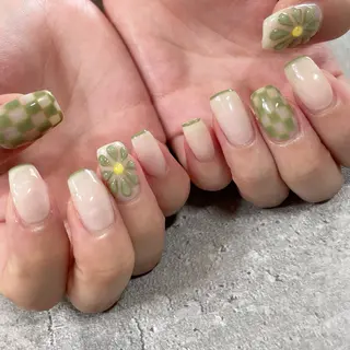 ネイル 東 千夏のネイルデザイン