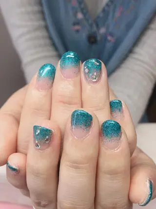 ネイル 出川 ゆりのネイルデザイン