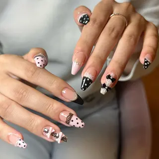 ネイル Chisa Nail Studio所属・リ リのネイルデザイン