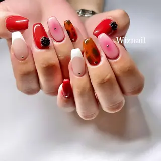 ネイル Wiznail MISATOのネイルデザイン