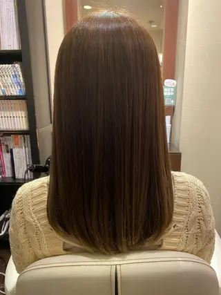 セミロング 艶ｶﾗｰ｜ｽﾄﾚｰﾄ 🍟yuki🍟のヘアスタイル