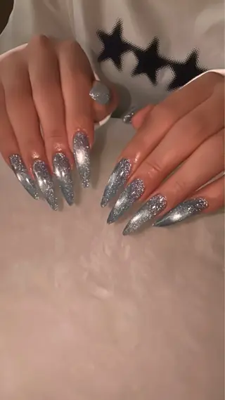 ネイル Laki nailのネイルデザイン