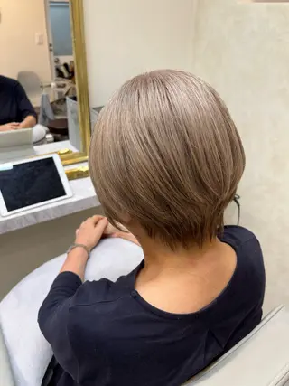 ショート カラー 中野  淳のヘアスタイル