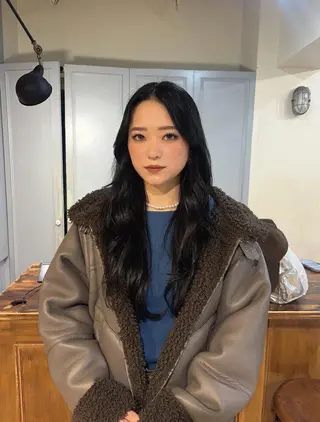 ロング 💜🦋 COCONA🦋💜のヘアスタイル