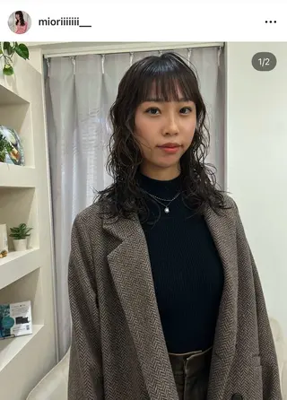 ミディアム パーマ 松村 澪里のヘアスタイル