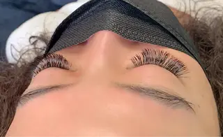 マツエク・マツパ salonLADYSTYLE所属・稲嶺 美華のエステ・リラクイメージ