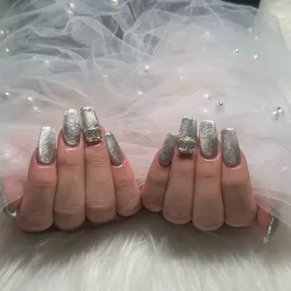 ネイル Nail Salon Reveのネイルデザイン